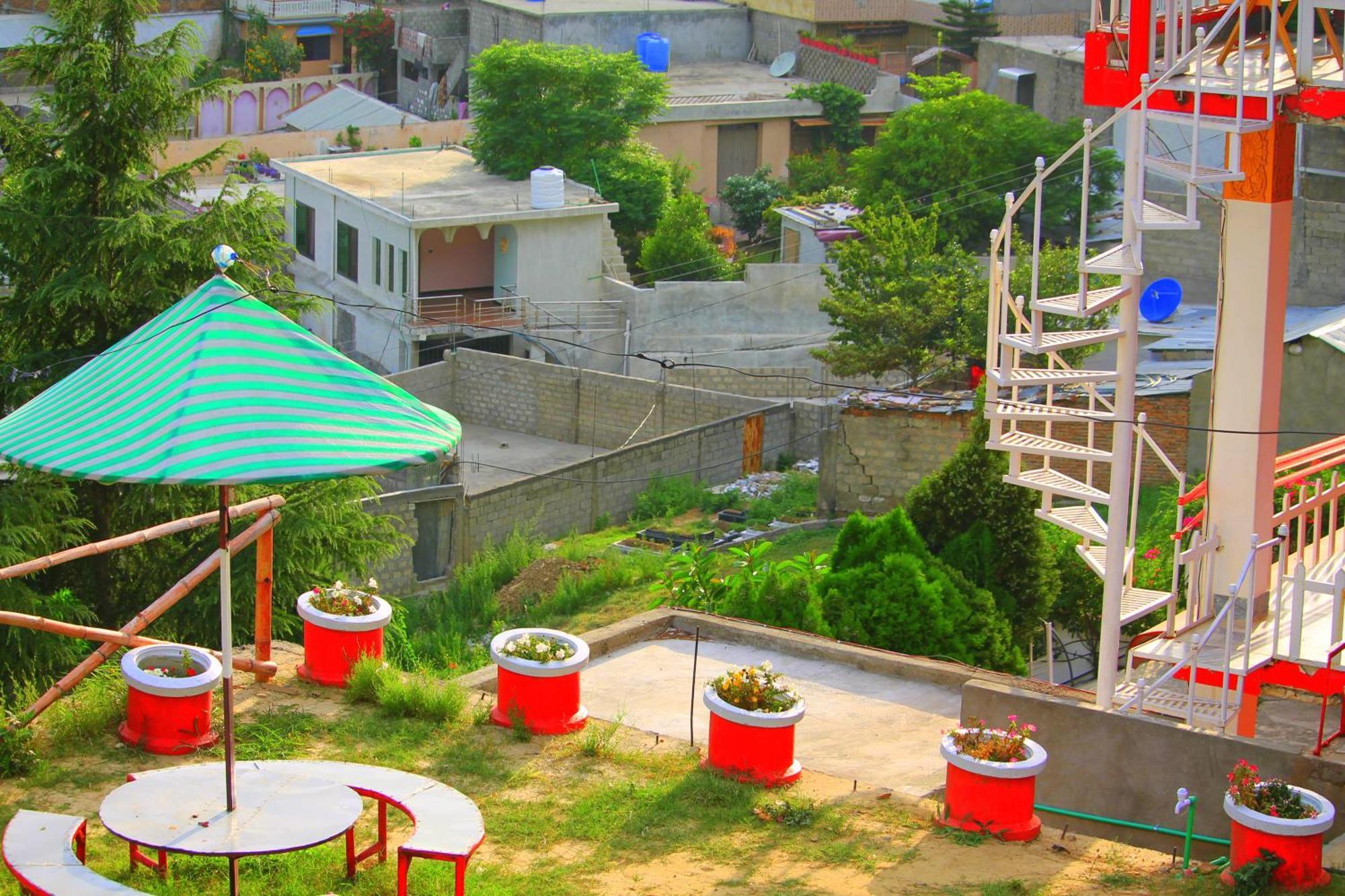 Red Rose Hotel & Resort Mansehra Exterior photo