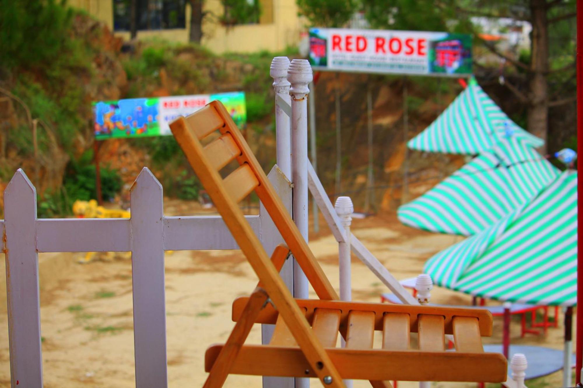 Red Rose Hotel & Resort Mansehra Exterior photo